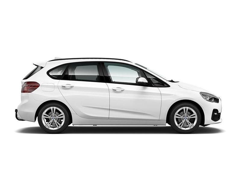 Gebraucht BMW 218 Active Tourer Advantage 150 PS (110 kW) 2021 Weiß Van / Kleinbus