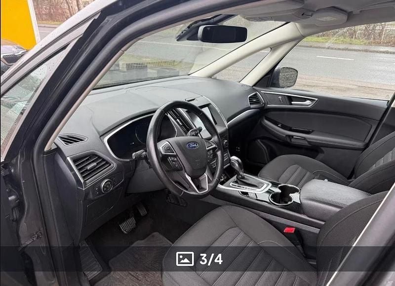 Używany Ford Galaxy Titanium 239 KM (175 kW) 2018 Szary Minivan