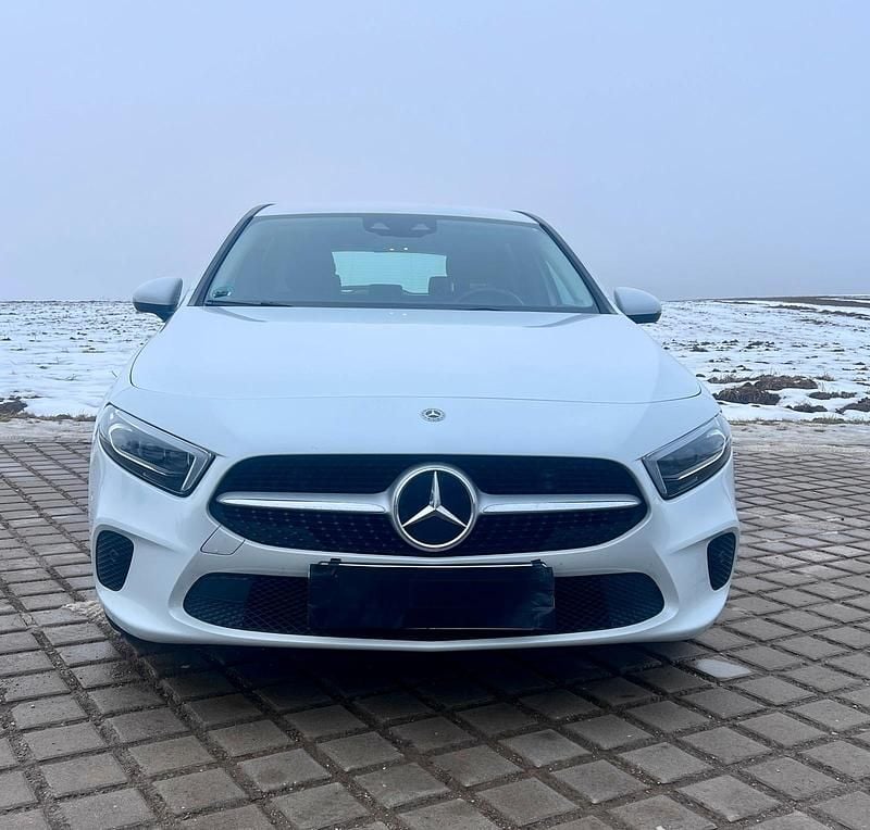 Gebraucht Mercedes A220 190 PS (139 kW) 2020 Weiß Limousine