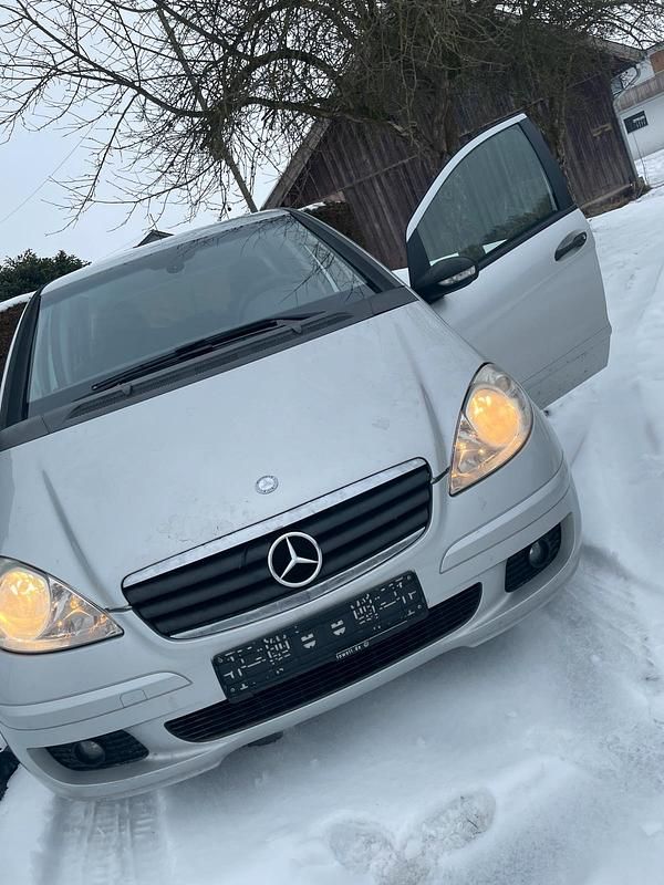 Silber Gebraucht 2006 Mercedes A150 Kleinwagen | 2.200 € (Guter Preis) - Bild 1/4