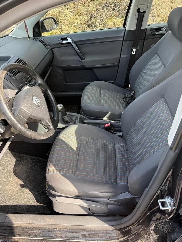 Gebraucht VW Polo 64 PS (47 kW) 2007 Schwarz Kleinwagen