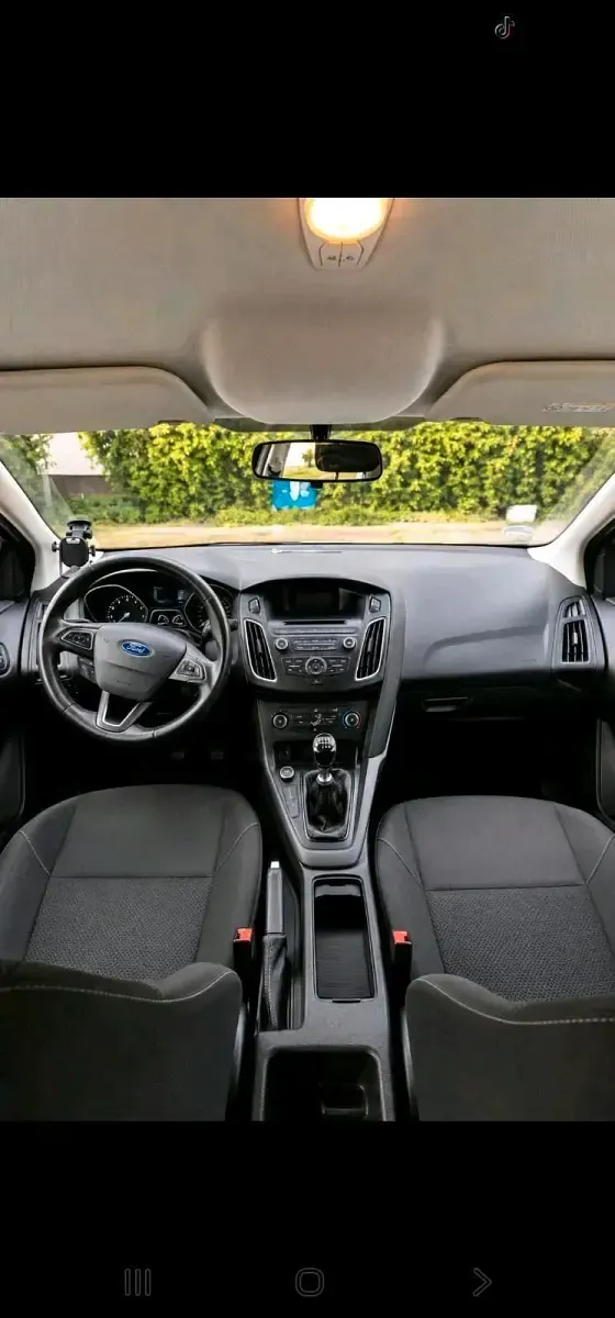 Gebraucht Ford Focus 125 PS (91 kW) 2016 Weiß Kombi