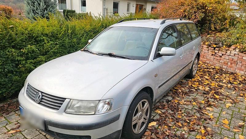 Gebraucht 1998 VW Passat Kombi | 600 € (Superpreis) - Bild 1/4