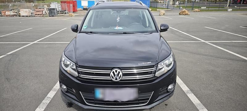 Gebraucht VW Tiguan 122 PS (89 kW) 2014 Schwarz SUV
