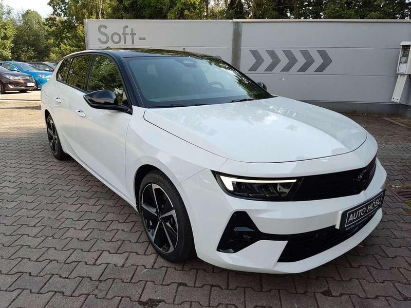 Weiß Gebraucht 2024 Opel Astra S Kombi | 23.200 € (Fairer Preis) - Bild 1/4
