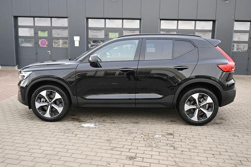 Gebraucht Volvo XC40 Ultra 197 PS (144 kW) 2025 Onyx black metallic SUV