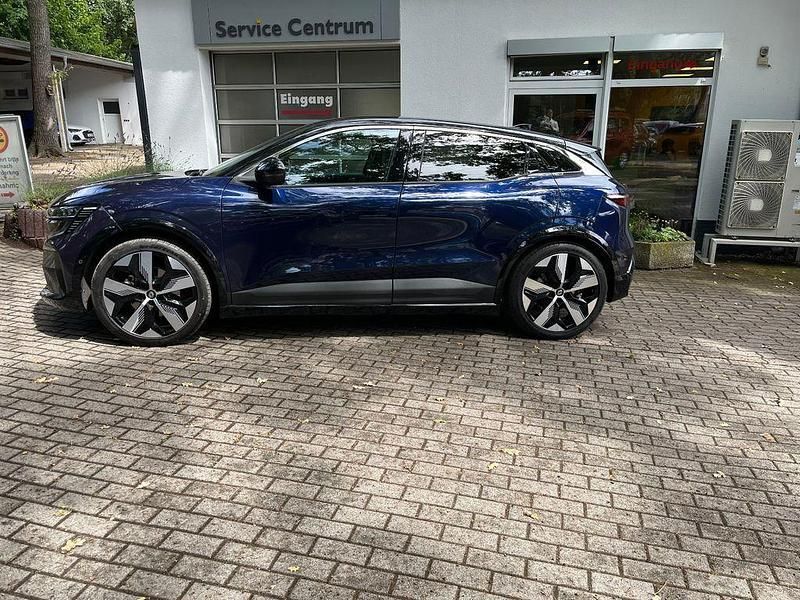 Gebraucht Renault Megane E-Tech Techno 160 kW (218 PS) 2022 Blau Limousine