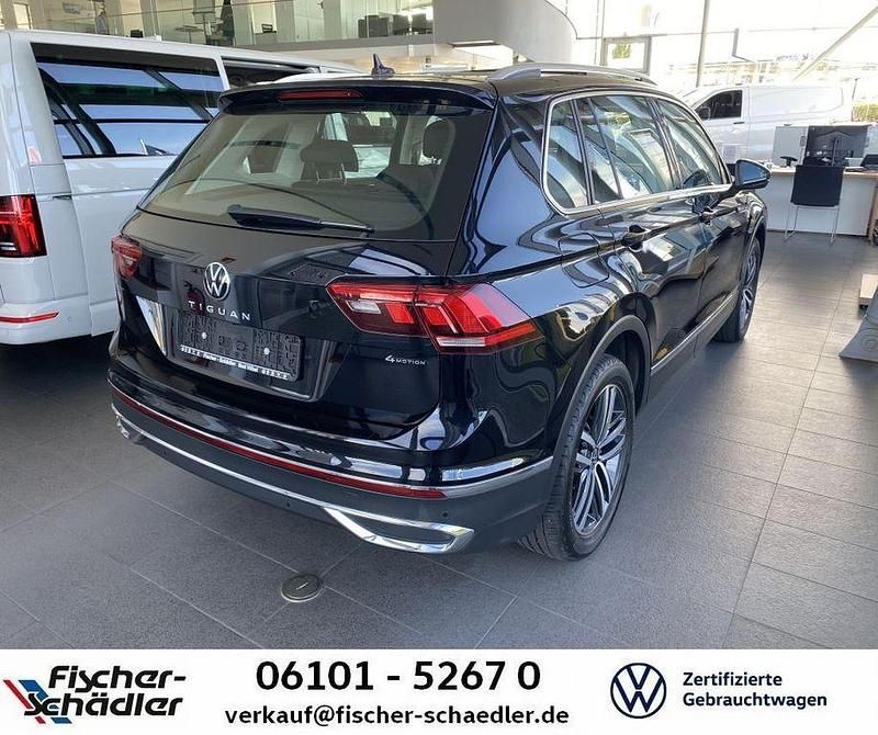 Gebraucht VW Tiguan Pro 190 PS (139 kW) 2022 Deep black (metallic) SUV