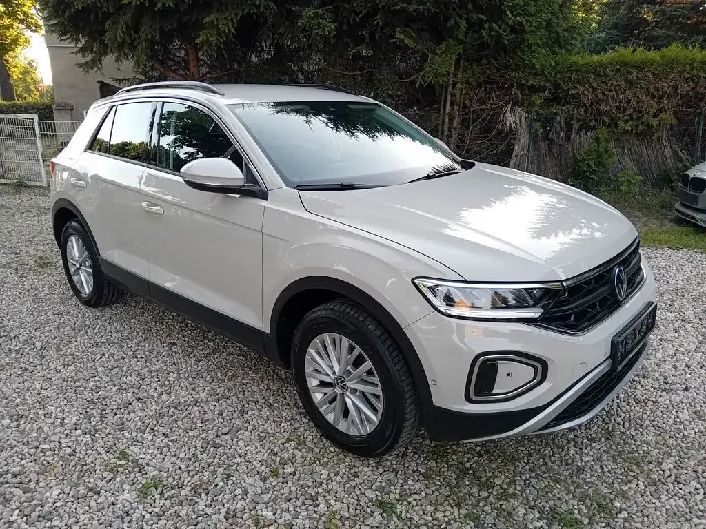 Gebraucht VW T-Roc 150 PS (110 kW) 2023 Ascotgrau SUV