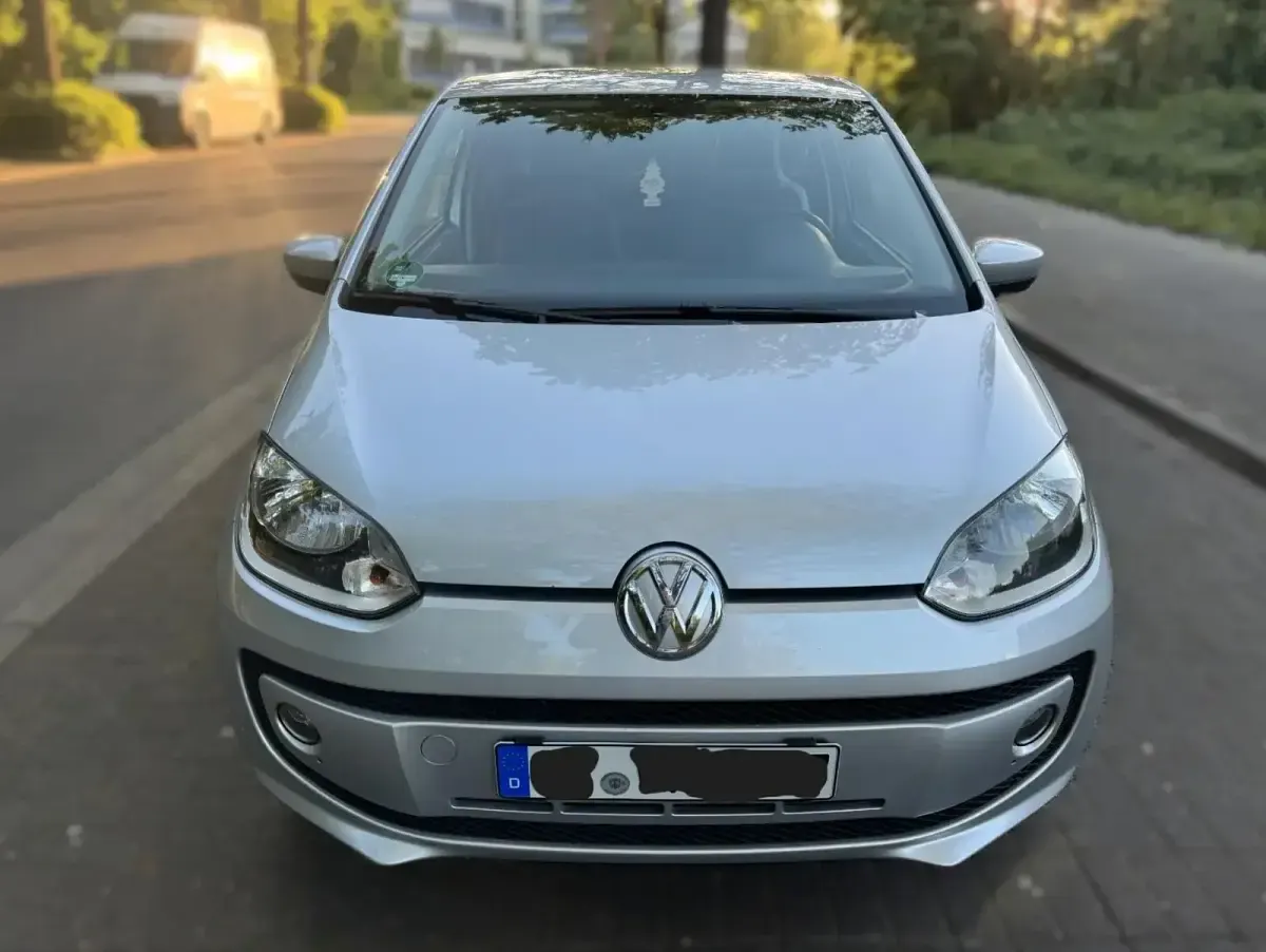Gebraucht VW up! high up! 75 PS (55 kW) 2012 Silber Kleinwagen