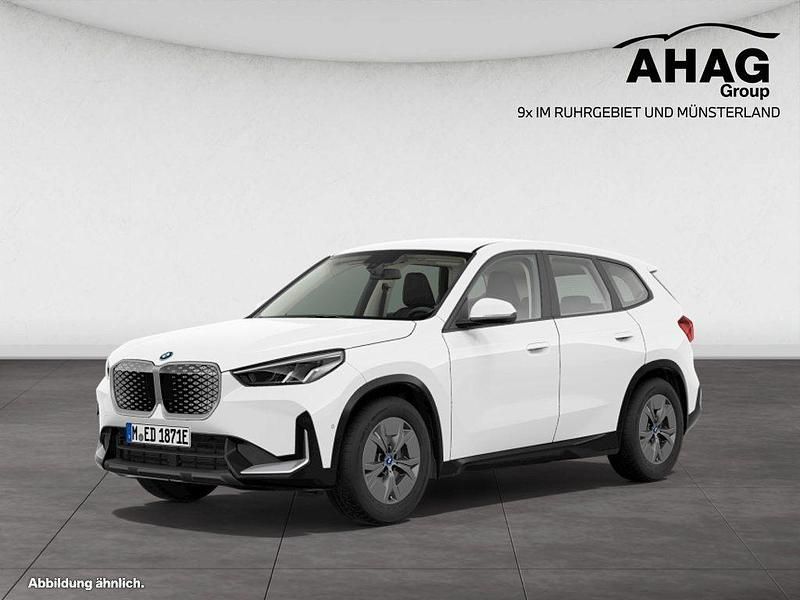 Gebraucht BMW iX1 Performance 230 kW (313 PS) 2023 Weiß SUV