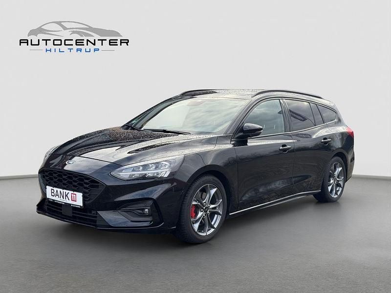 Schwarz Gebraucht 2019 Ford Focus ST-Line Limousine | 14.970 € (Fairer Preis) - Bild 1/4
