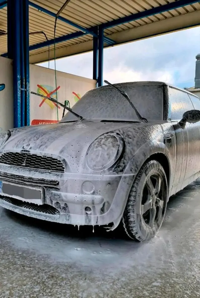 Brugt Mini ONE 90 HK (66 kW) 2002 Sort Hatchback