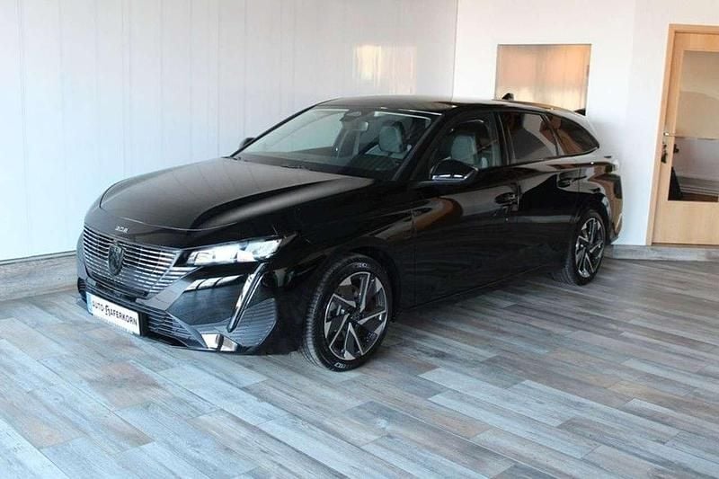 Gebraucht Peugeot 308 SW Allure 131 PS (96 kW) 2024 Schwarz Kombi