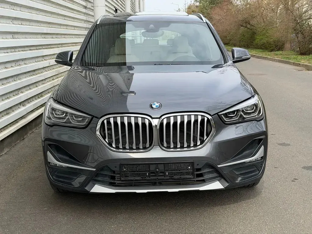Gebraucht BMW X1 xLine 231 PS (169 kW) 2020 Grau SUV
