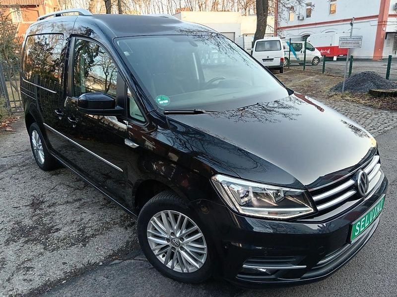 Gebraucht VW Caddy Highline 150 PS (110 kW) 2016 Schwarz Van / Kleinbus