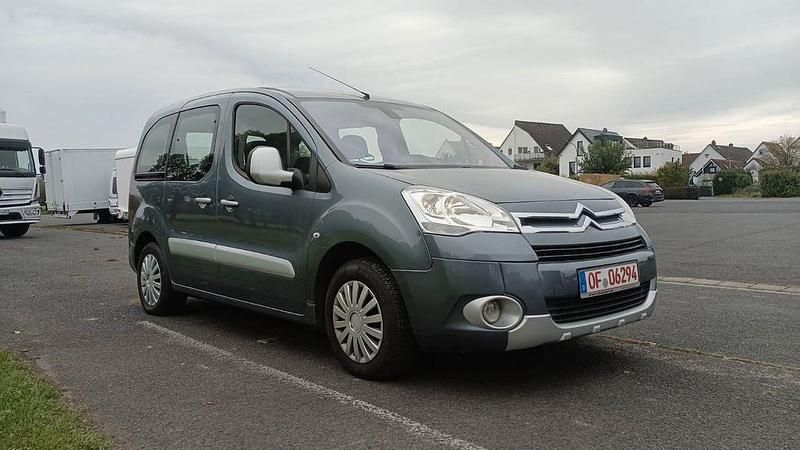 Gebraucht Citroën Berlingo 92 PS (67 kW) 2012 Grau Van / Kleinbus