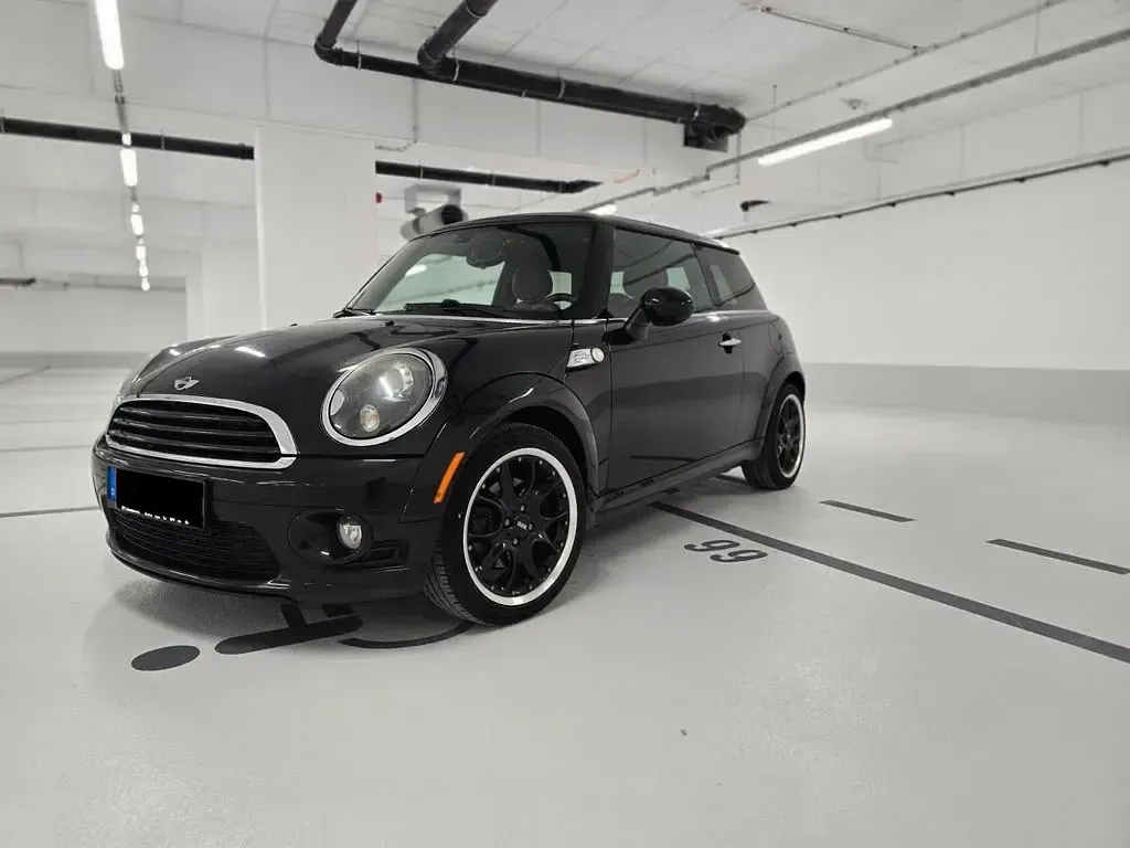 Gebraucht Mini Cooper 122 PS (89 kW) 2010 Schwarz Kleinwagen