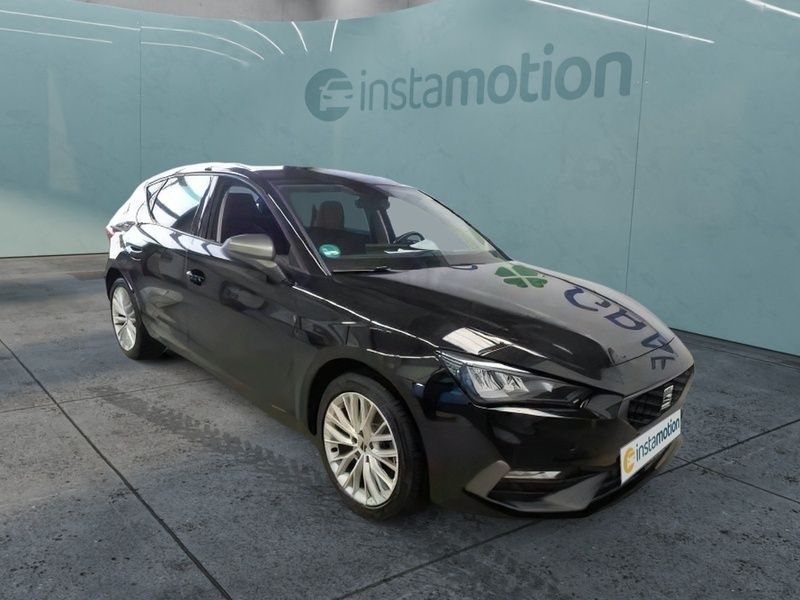 Schwarz Gebraucht 2021 Seat Leon FR Limousine | 20.980 € (Guter Preis) - Bild 1/3