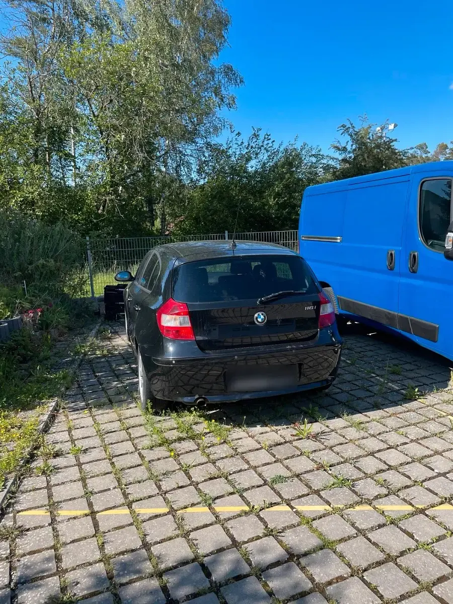 Gebraucht BMW 116 116 PS (85 kW) 2006 Schwarz Kleinwagen