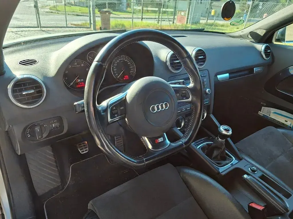 Gebraucht Audi S3 Sport 265 PS (194 kW) 2007 Silber Kleinwagen
