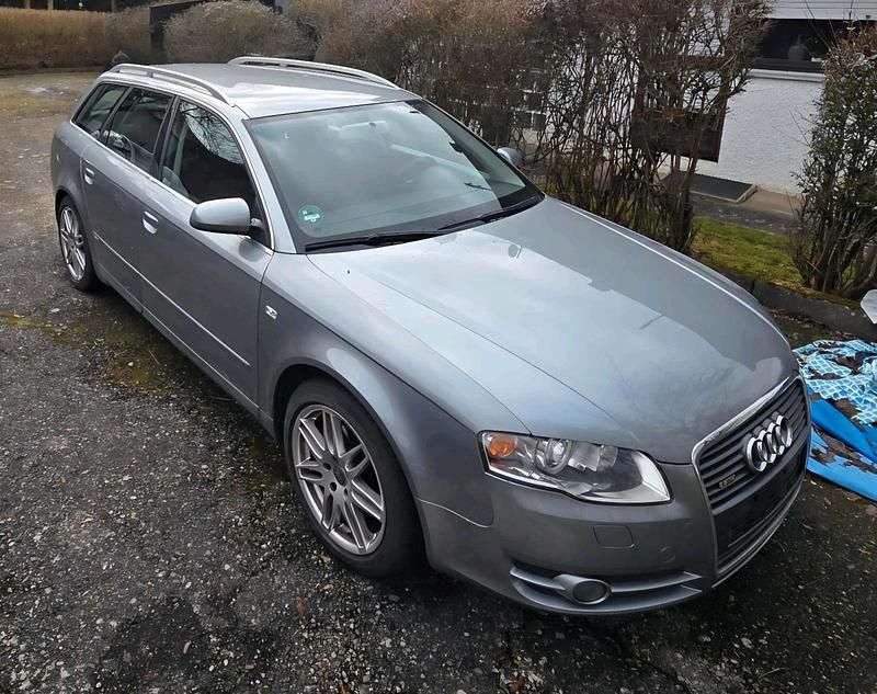 Gebraucht Audi A4 130 PS (95 kW) 2005 Silber Kombi