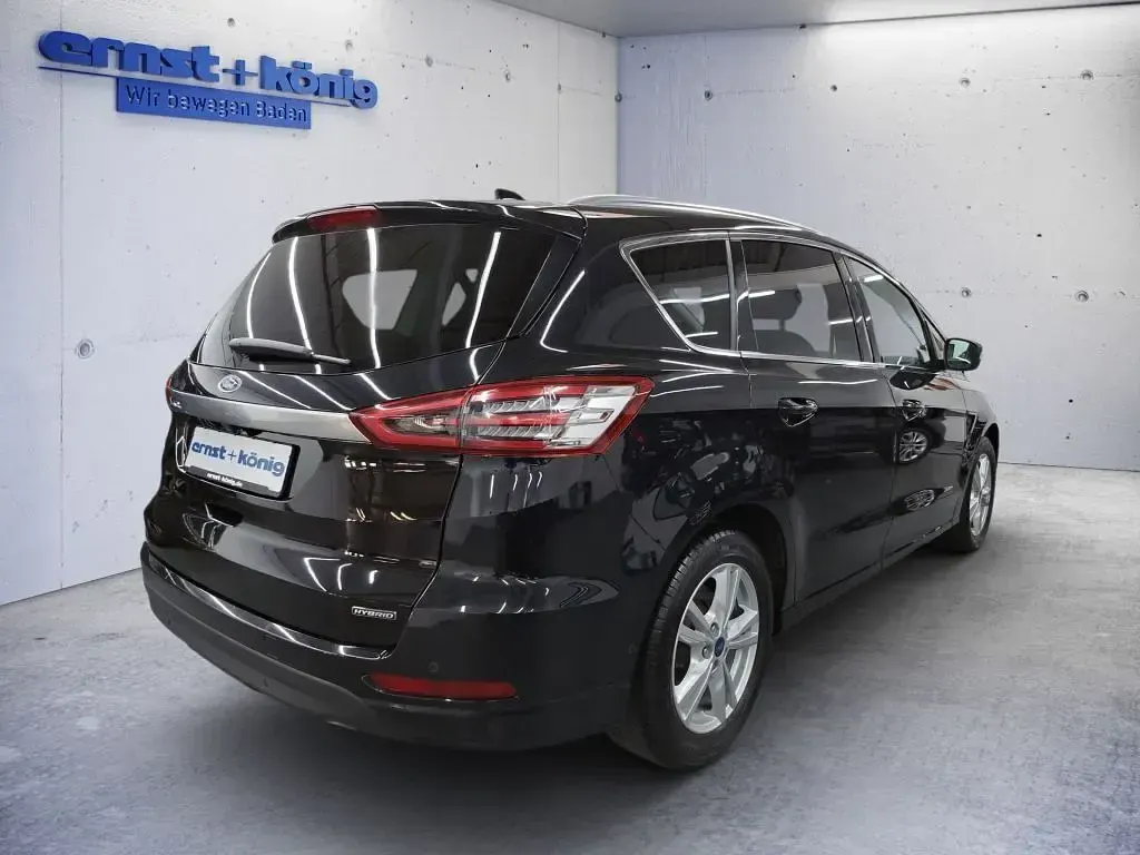 Gebraucht Ford S-MAX Titanium 190 PS (139 kW) 2022 Agate black metallic Van / Kleinbus