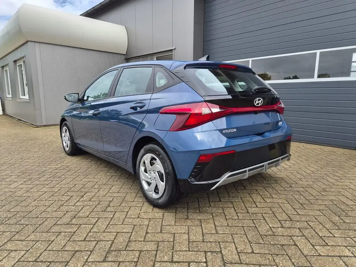 Neu Hyundai i20 90 PS (66 kW) 2026 Vibrant blue Kleinwagen