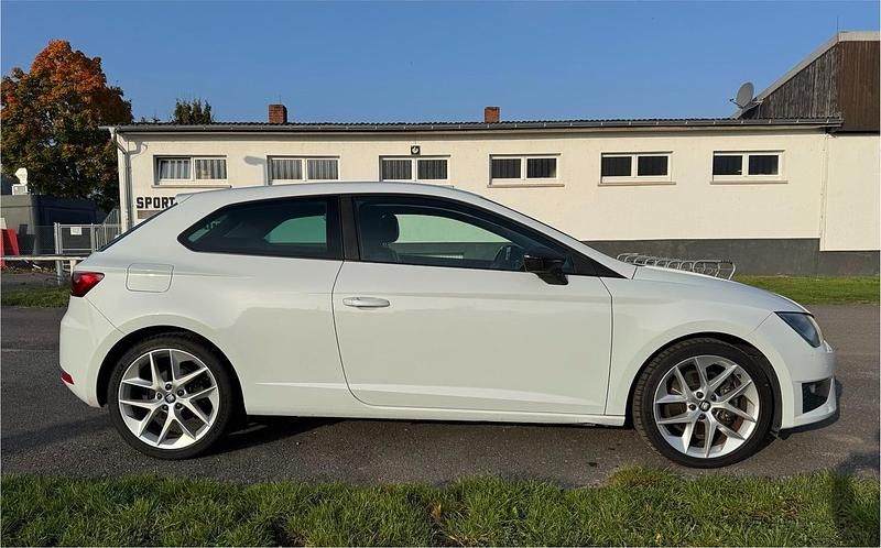 Gebraucht Seat Leon SC FR 179 PS (131 kW) 2014 Weiß Kleinwagen