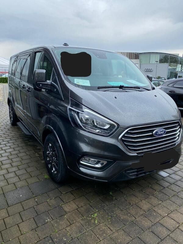 Grau Gebraucht 2021 Ford Tourneo Custom Van / Kleinbus | 34.500 € - Bild 1/4
