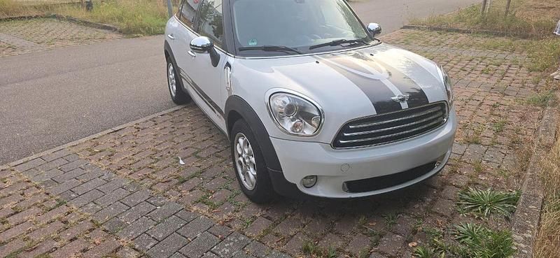 Weiß Gebraucht 2013 Mini Countryman SUV | 5.555 € - Bild 1/4