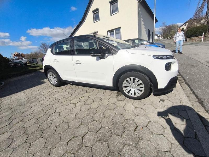 Gebraucht Citroën C3 PureTech 82 PS (60 kW) 2018 Weiß Kleinwagen