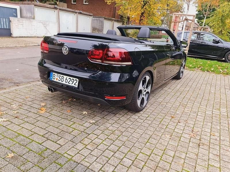 Gebraucht VW Golf Cabriolet 160 PS (117 kW) 2011 Schwarz Cabrio