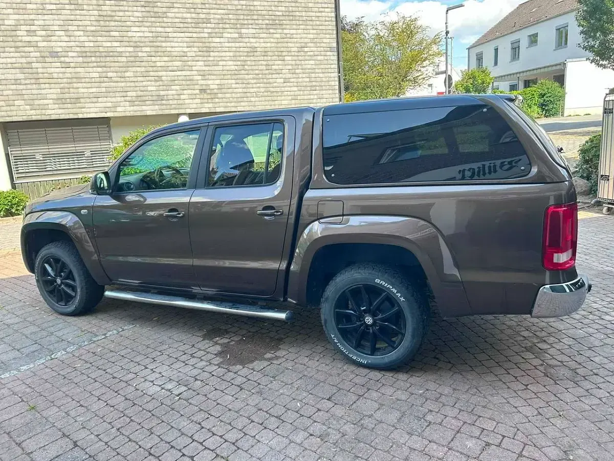 Gebraucht VW Amarok 140 PS (102 kW) 2013 Braun Pickup