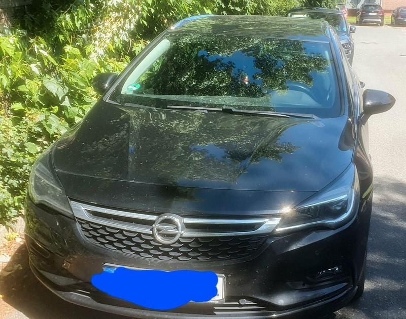 Schwarz Gebraucht 2019 Opel Astra Kombi | 9.700 € (Fairer Preis) - Bild 1/4