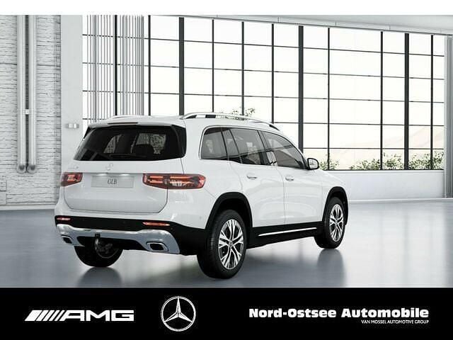 Gebraucht Mercedes GLB200 Progressive 163 PS (119 kW) 2024 Andere farbe SUV