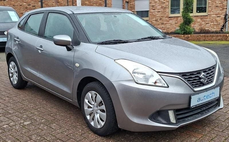 Gebraucht Suzuki Baleno 90 PS (66 kW) 2017 Silber Kleinwagen