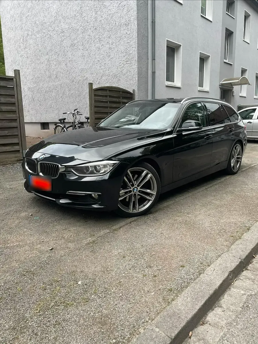 Gebraucht BMW 330 258 PS (189 kW) 2013 Schwarz Kombi