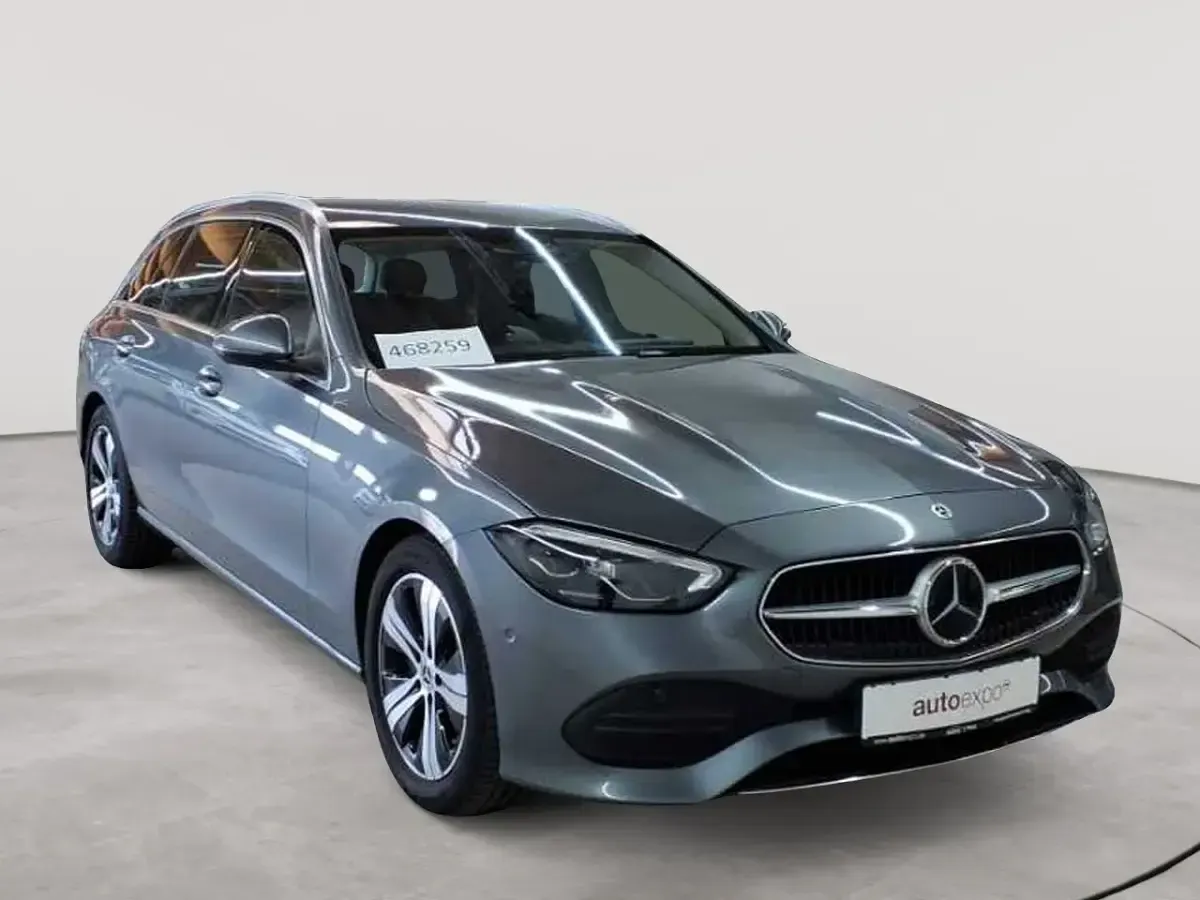 Second-hand Mercedes C220 Avantgarde 200 CP (147 kW) 2023 Break