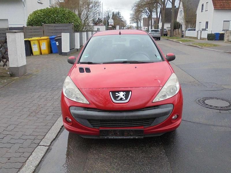 Farbe rot aden/flach standard Gebraucht 2009 Peugeot 206 Basis Kleinwagen | 2.000 € (Fairer Preis) - Bild 1/4