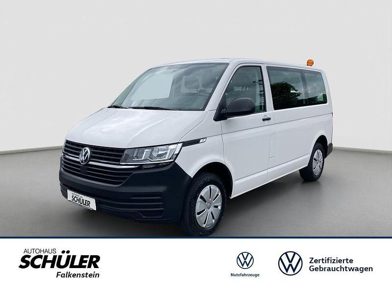 Weiß (candyweiß) Gebraucht 2022 VW T6.1 Van | 31.835 € (Teuer) - Bild 1/4