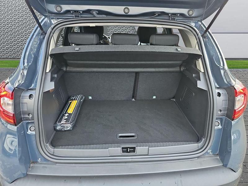 Gebraucht Renault Captur LIMITED 131 PS (96 kW) 2019 Rauchblau SUV