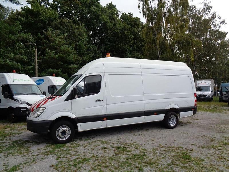 Weiß Gebraucht 2011 Mercedes Sprinter Van | 8.990 € - Bild 1/4