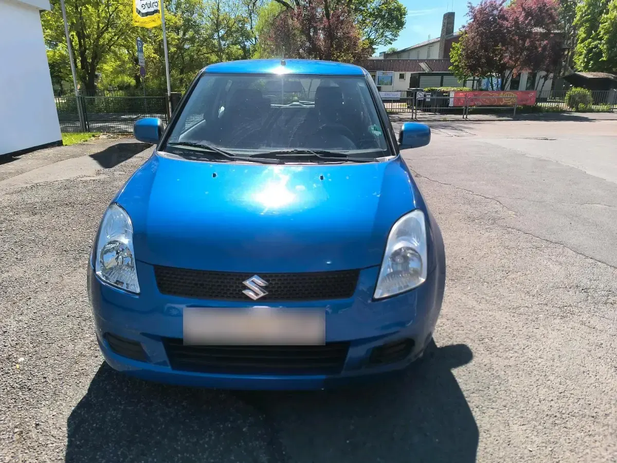 Gebraucht Suzuki Swift 92 PS (67 kW) 2005 Blau Kleinwagen