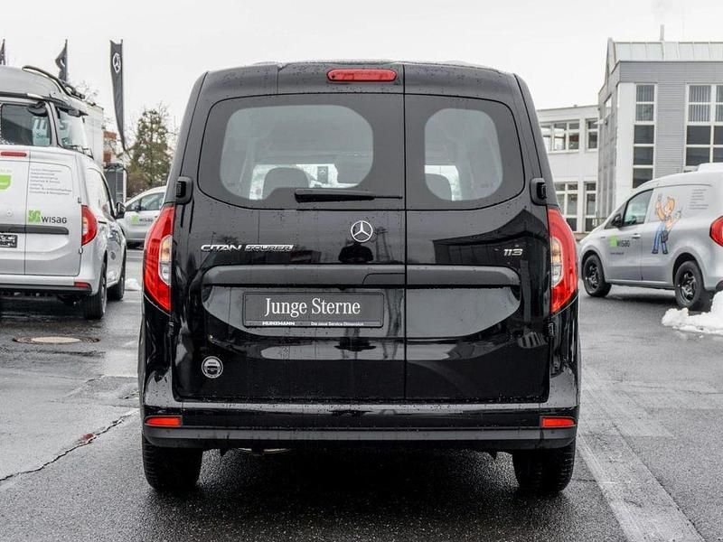 Gebraucht Mercedes Citan 113 131 PS (96 kW) 2023 Loparitschwarz metallic Kombi