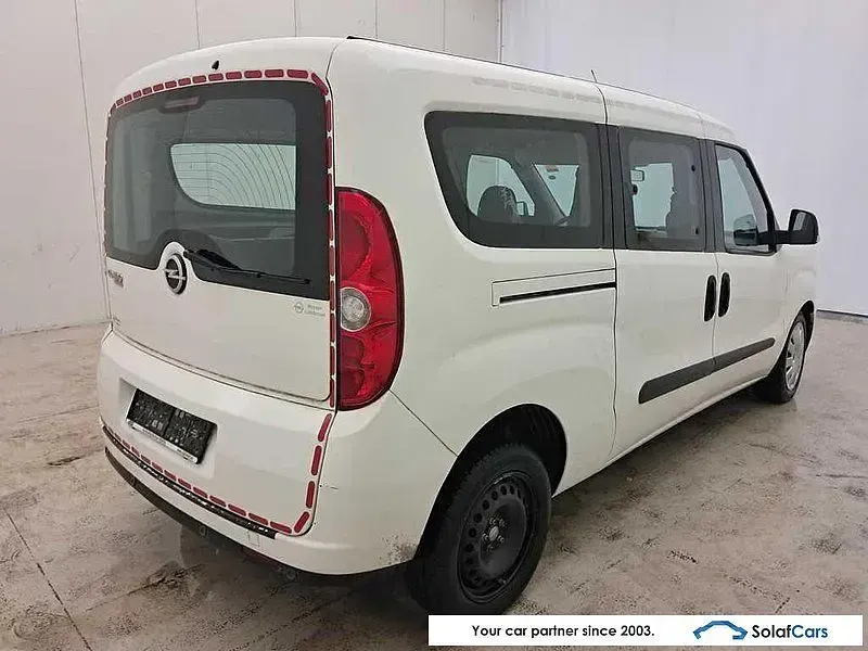 Gebraucht Opel Combo 95 PS (69 kW) 2017 Weiß Van / Kleinbus
