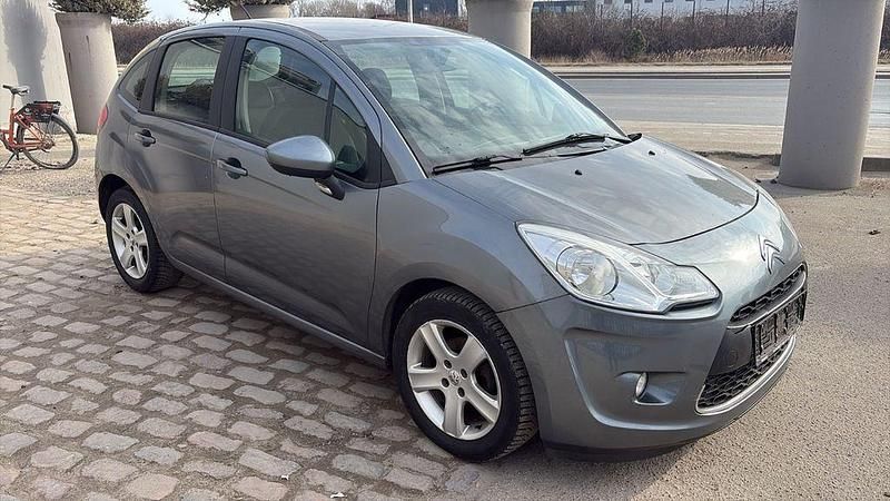 Gebraucht Citroën C3 Tendance 68 PS (50 kW) 2012 Grau Limousine