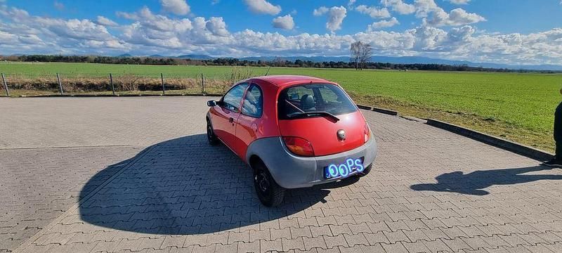 Gebraucht Ford Ka 60 PS (44 kW) 2005 Rot Kleinwagen