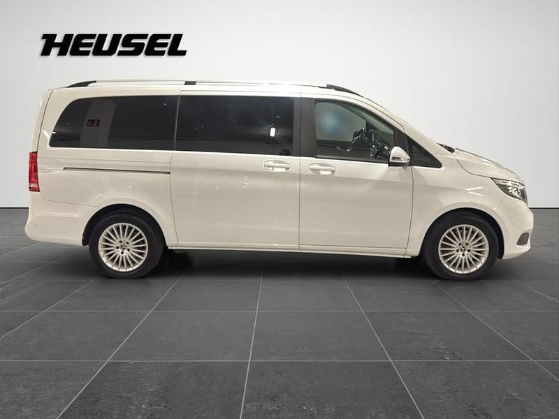 Gebraucht Mercedes V250 Edition 190 PS (139 kW) 2016 Bergkristallweiß metallic Van / Kleinbus