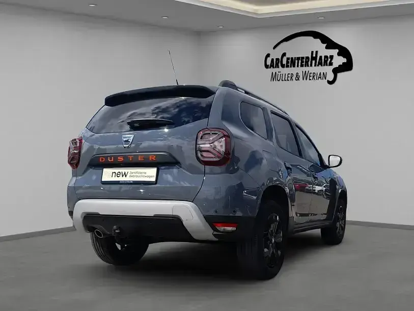 Gebraucht Dacia Duster 131 PS (96 kW) 2023 Schiefergrau SUV